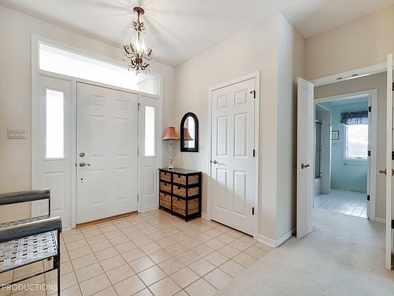 3rd image of 3511 Bob White Cir