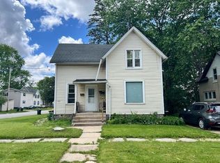 501 Clarence St, Fort Atkinson, WI 53538