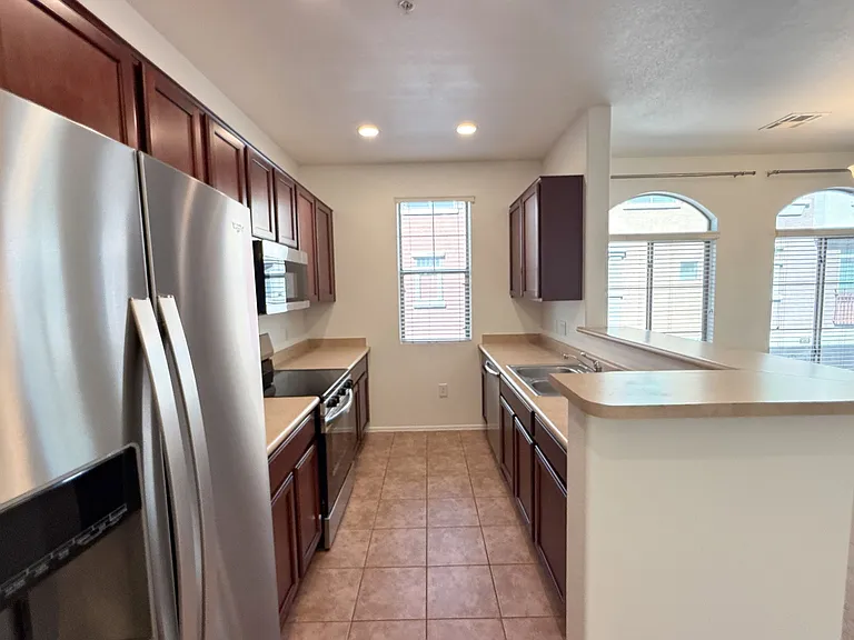 240 W Juniper Ave #1027 — Photo 10