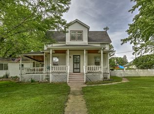 205 2nd St, Minden, IA 51553