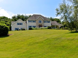 20 Yankee Dr, Brookfield, CT 06804