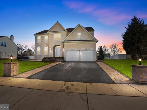 103 Tatham Rd, Bensalem, PA 19020