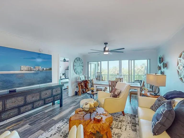 300 Stevens Landing Dr #203 — Photo 9