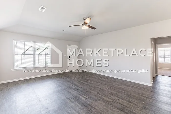 135 Broughton St — Photo 5