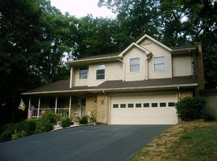 437 Tanbridge Dr, Martinsburg, WV 25401