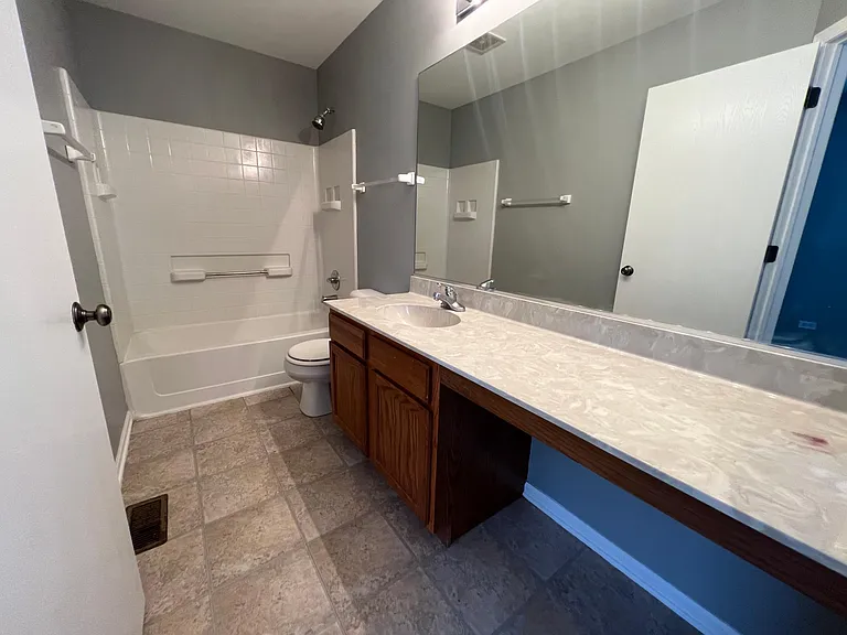 3102 Alyssa St — Photo 17