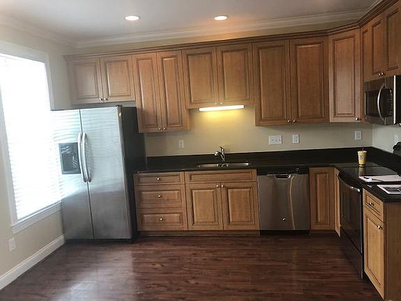 4th image of 5389 Clarinda Dr