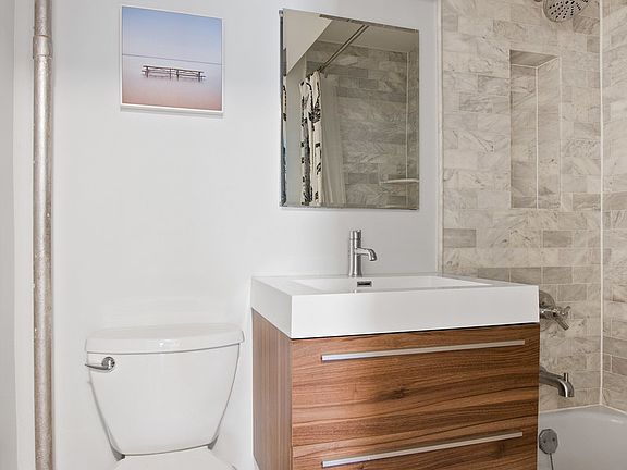 4th image of 105 Ashland Pl APT 3C
