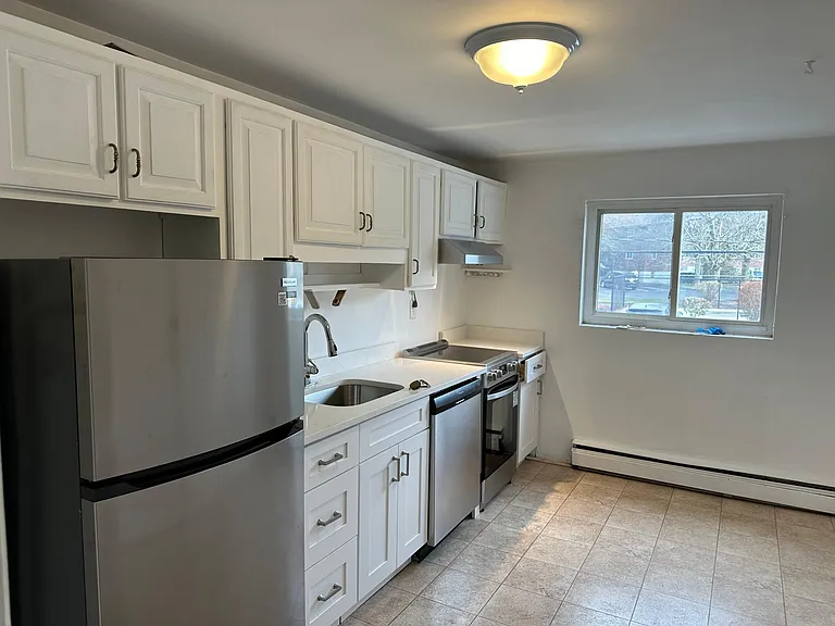 28 Bryon Rd #1 — Photo 11