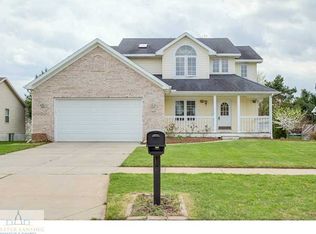 5875 Rothesay Rd, Lansing, MI 48911