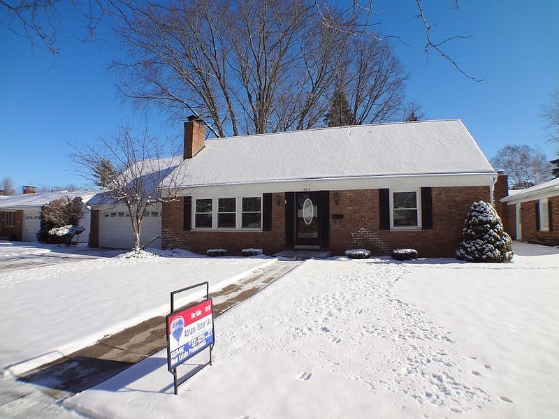 1st image of 2610 Dunbar Dr