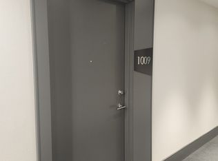 10 De Boers Dr #1009, Toronto, ON M3J 0L6