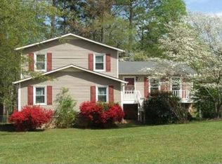 301 Westover Dr, Woodstock, GA 30188