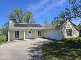 5116 Beechwood Ave, Gurnee, IL 60031