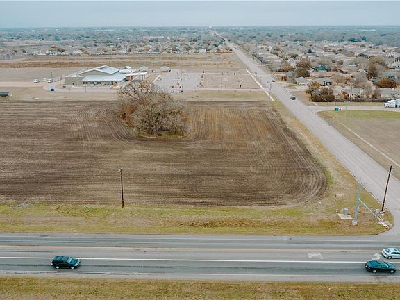 4th image of Carlos G Parker Blvd