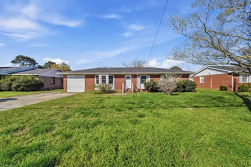 1403 Herrington Rd Photo 1