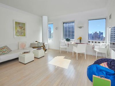 66 W 45th St #U39C, New York, NY, 10036