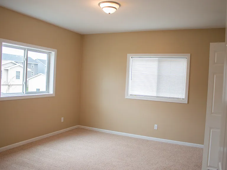 2062 Bald Eagle Ct — Photo 9