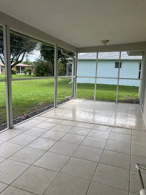 2 bed, 1066 sqft, $2,400 — Photo 3