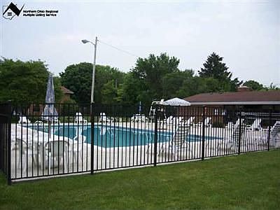 2nd image of 23871 David Dr Unit 202