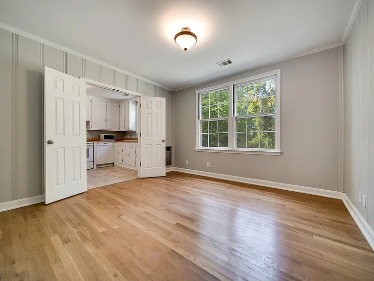620 Crieve Rd — Photo 6