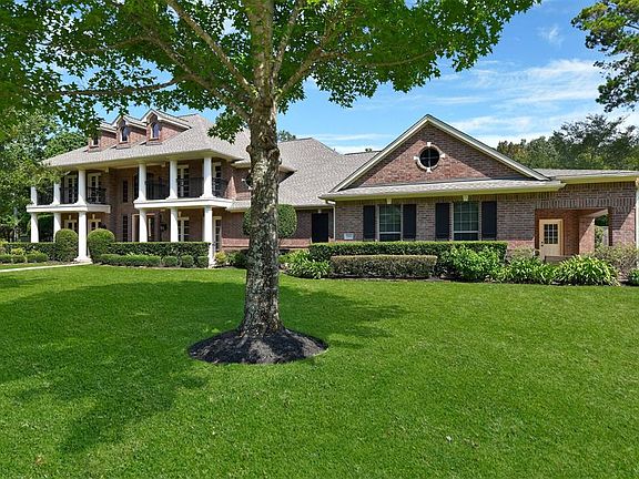 4th image of 5911 Blackstone Creek Ln