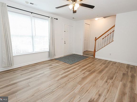 5th image of 45820 Wolftrap Way