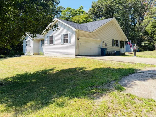 18354 Old Fairfield Rd, Mount Vernon, IL 62864