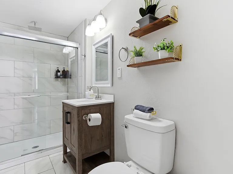 305 N Conrad Ave — Photo 19