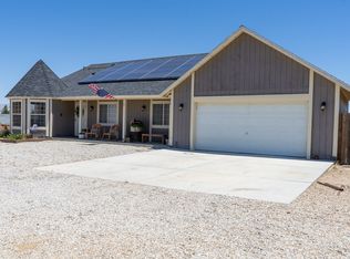 50008 Three Points Rd, Lancaster, CA 93536