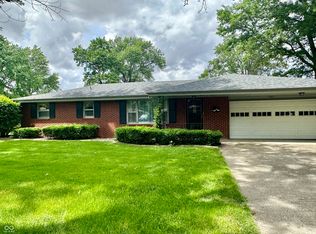 1722 Bittersweet Dr, Anderson, IN 46011