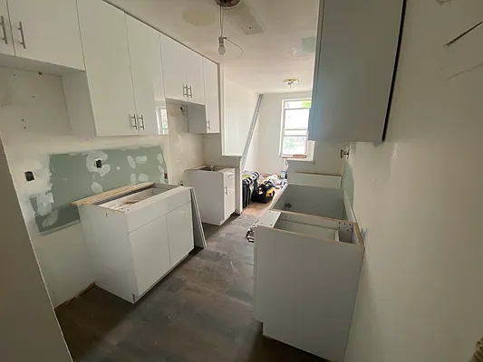 Rented by Contact Realty | media 6