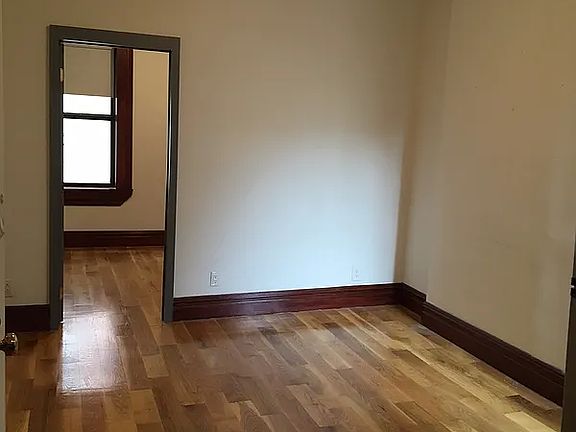 2nd image of 132 E 17th St APT 34