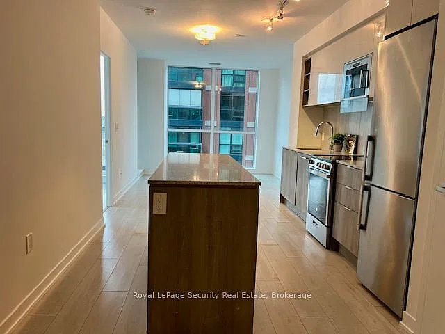 3 bed, $2,800 — Photo 4