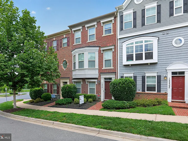 12241 Bluffwood Ter — Photo 1