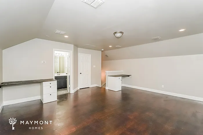 1658 Stetson Dr — Photo 5
