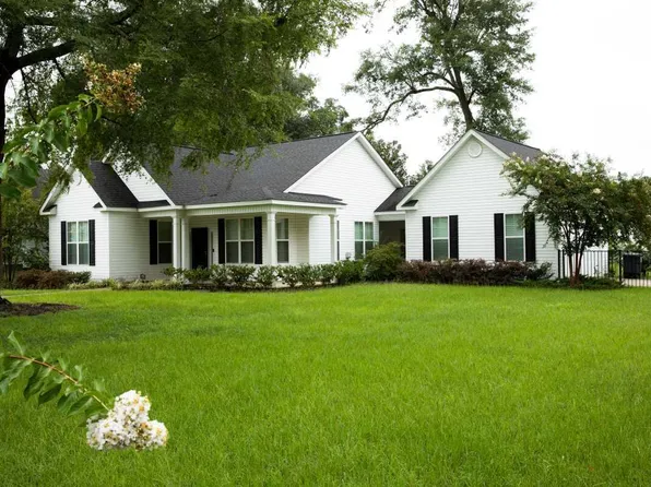 855 Academy Avenue, Waynesboro, GA 30830