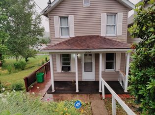 254 Main St, Olyphant, PA 18447
