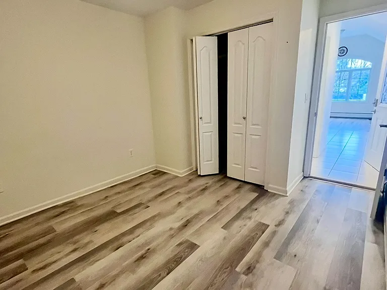 40 Terrace Ave #2 — Photo 6