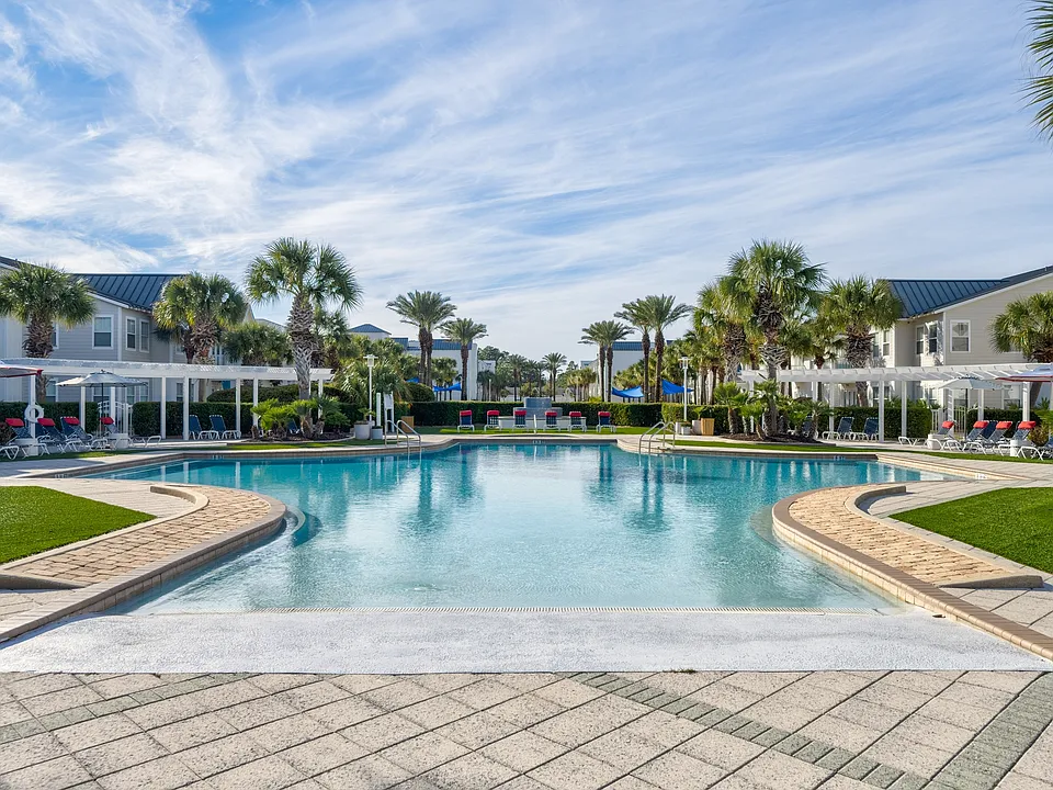 Building Photo 5