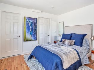 33 Dey St, Jersey City, NJ 07306