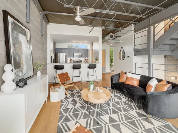 4801 S Congress Ave APT P2, Austin, TX 78745