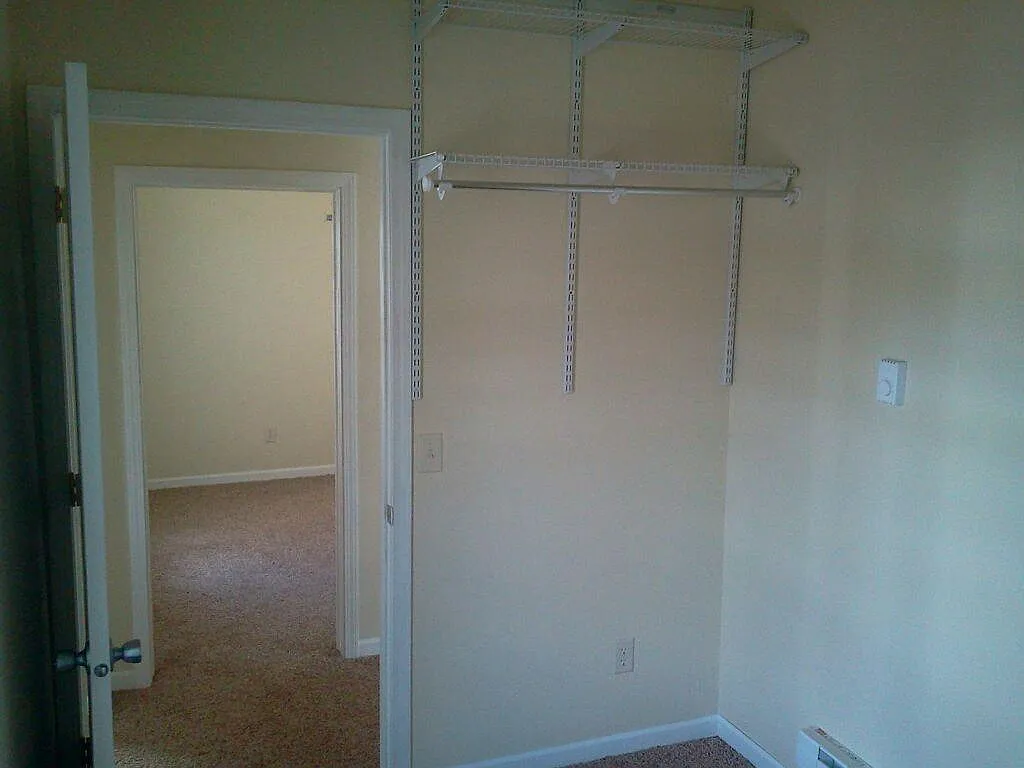 3 bed, 680 sqft, $1,170 — Photo 4
