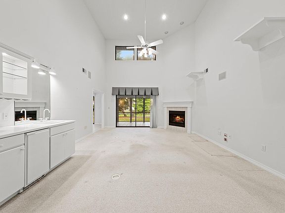 4th image of 17 Balmoral Dr