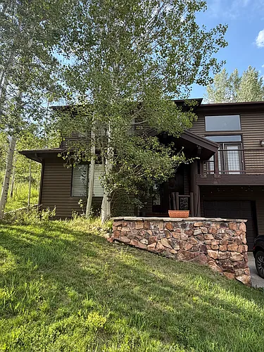 4064 Sunrise Dr Photo 1