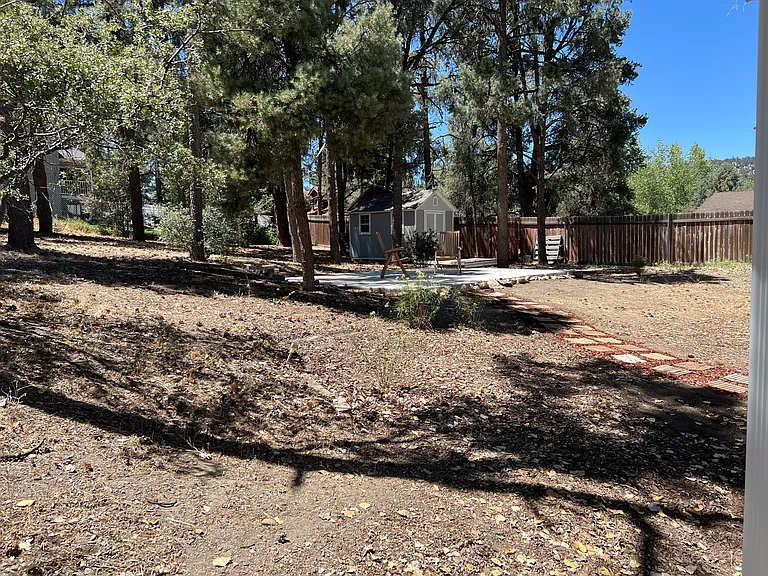 1113 Lion Ln — Photo 15