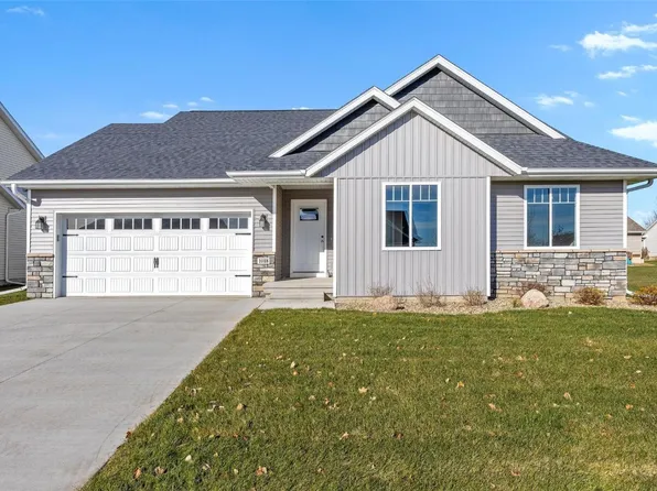 1018 Deer Run Dr NE, Cedar Rapids, IA 52402