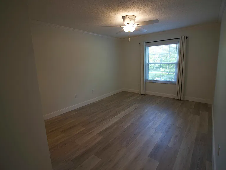 11873 Northtrail Ave — Photo 12