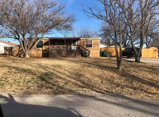 1308 S Mulberry St, Eastland, TX 76448