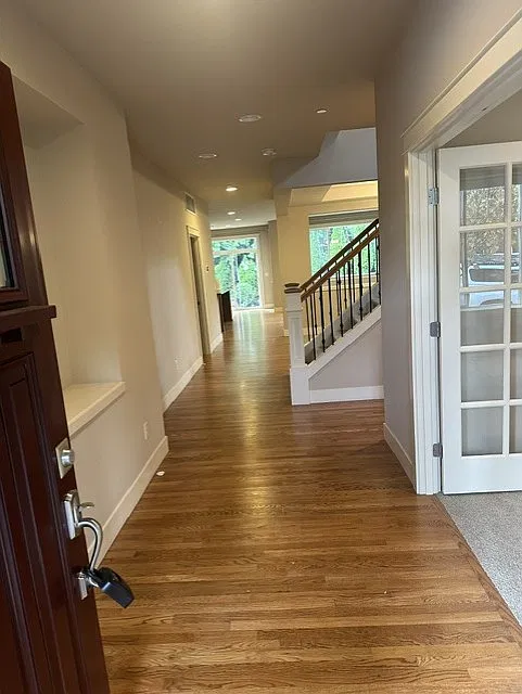 4 bed, 3.5 bath, 3361 sqft, $6,000 — Photo 4